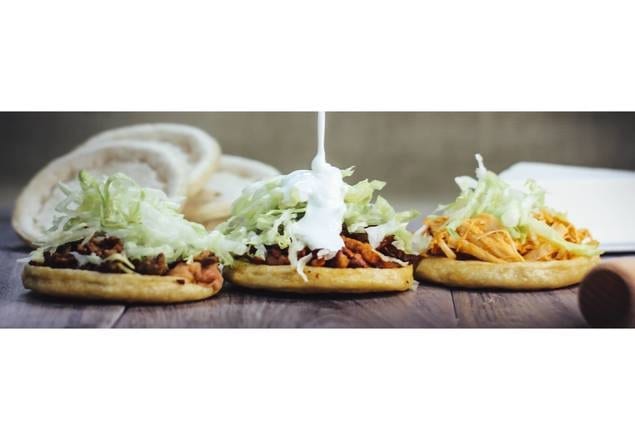 3 Sopes.